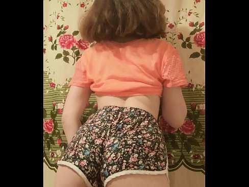 ❤️ Sexy young babe stripping off her shorts on camera ❤❌ Sex video at pl.hentaiteca.ru ️❤