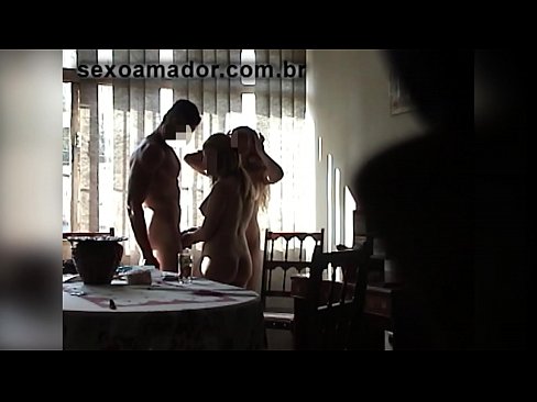 ❤️ Sex przyjaciele zapraszają gigantycznego mężczyznę i trójkąt z nim ❤❌ Sex video at pl.hentaiteca.ru ️❤